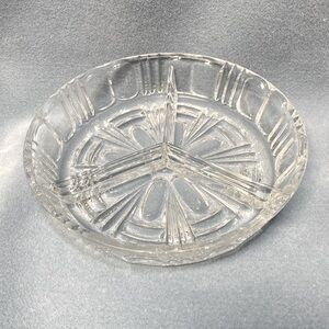 Crystal Divided Nut Dish with (3-separations)